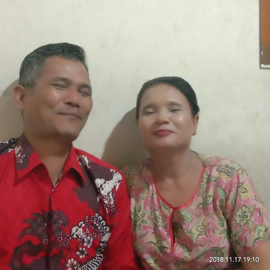 Duo Nyengir